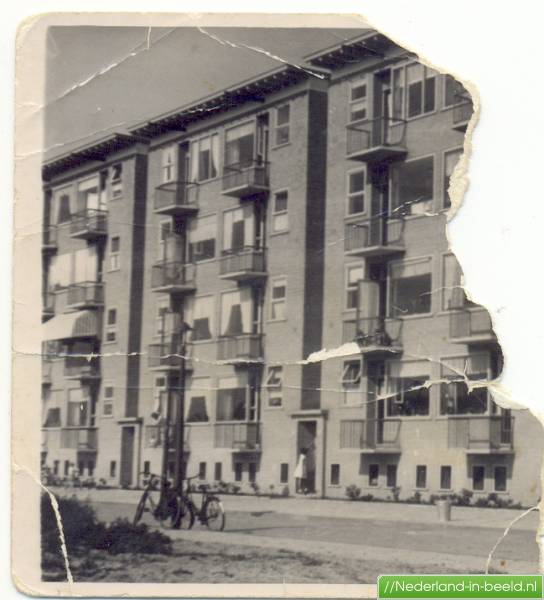 Amsterdam > Adolf van Nassaustraat luchtfoto's / foto's Nederlandinbeeld.nl Amsterdam > Adolf van Nassaustraat luchtfoto's / foto's Nederlandinbeeld.nl