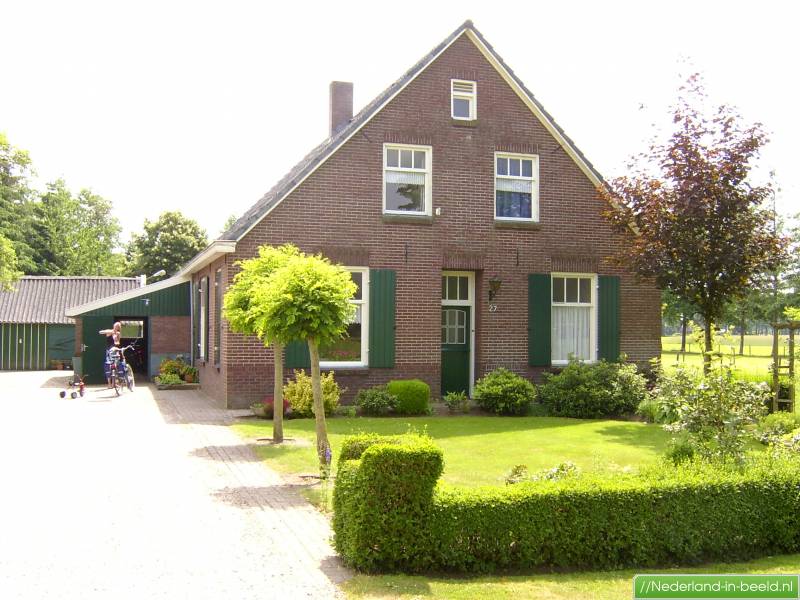 Kerk In Beeld Aalten Luchtfoto's Aalten / foto's Aalten | Nederland-in-beeld.nl