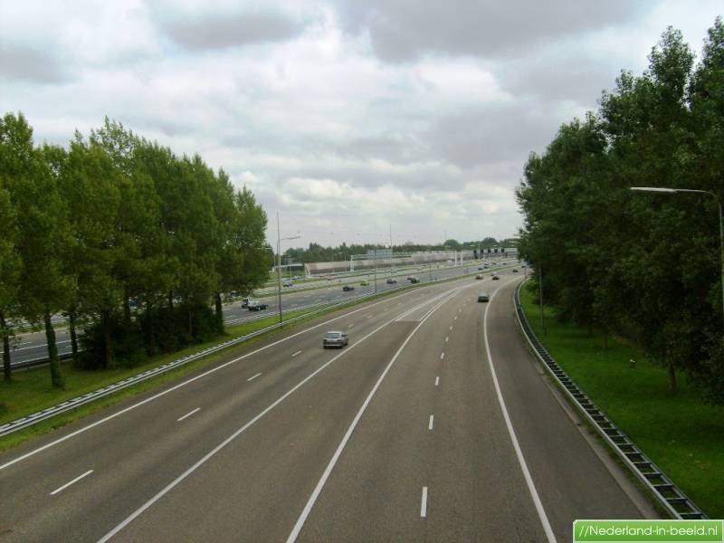 Ridderkerk > Rijksweg A16 luchtfoto's / foto's Nederlandinbeeld.nl