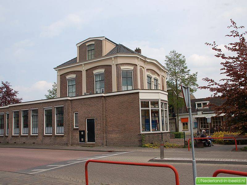 Luchtfoto's Dedemsvaart / foto's Dedemsvaart Nederlandinbeeld.nl