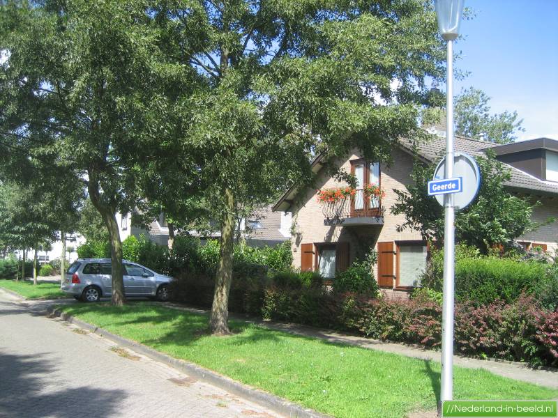 Luchtfoto's Waalwijk / foto's Waalwijk Nederlandinbeeld.nl