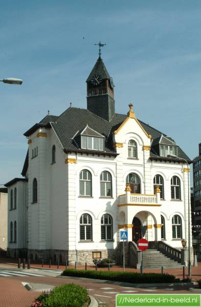 Luchtfoto's Brunssum / foto's Brunssum Nederlandinbeeld.nl