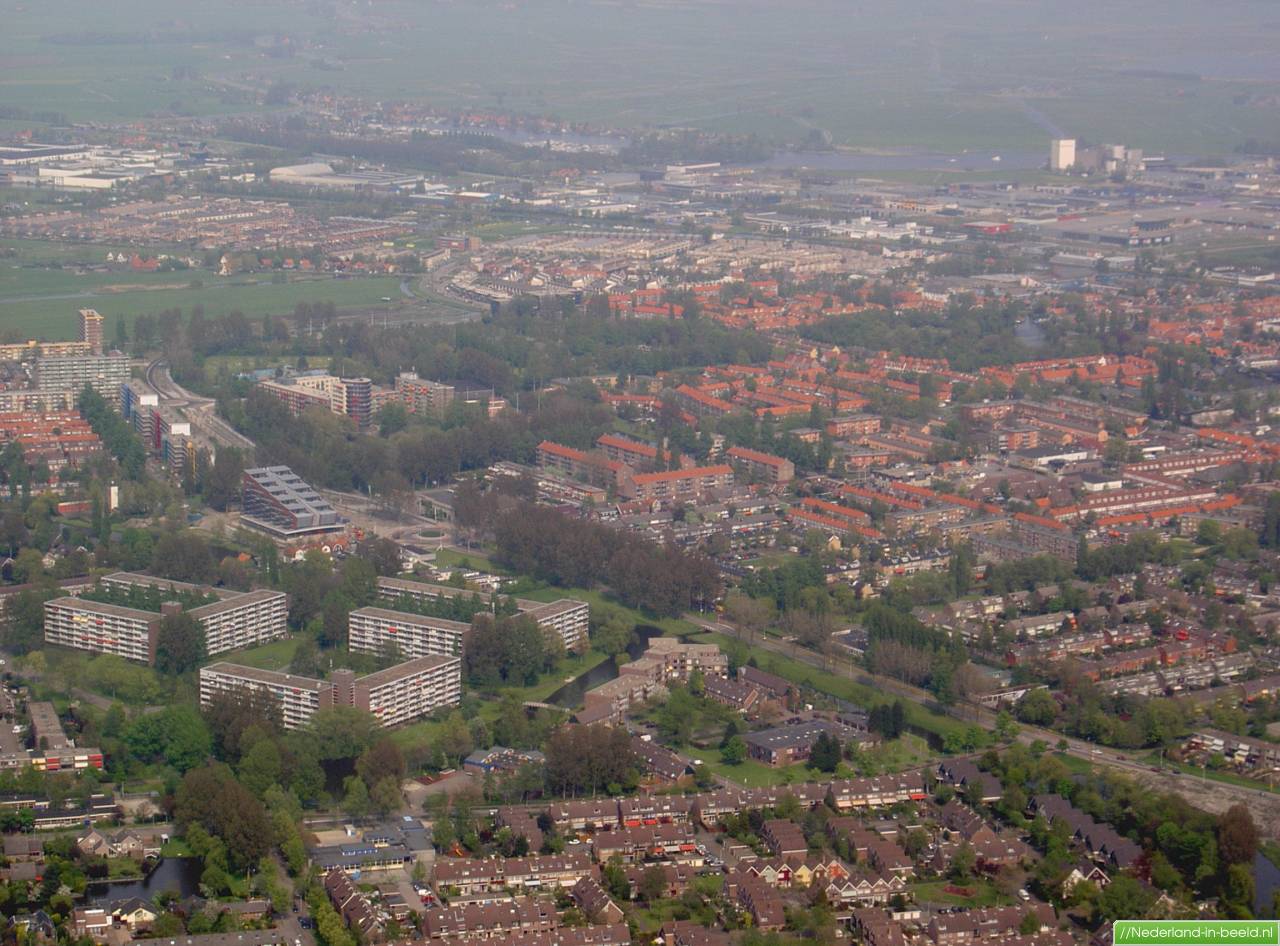 Luchtfoto's Krommenie / foto's Krommenie Nederlandinbeeld.nl