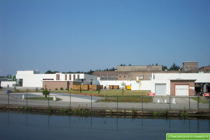 Luchtfoto's Wapenveld / foto's Wapenveld Nederlandinbeeld.nl