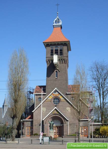 Luchtfoto's Diemen / foto's Diemen Nederlandinbeeld.nl