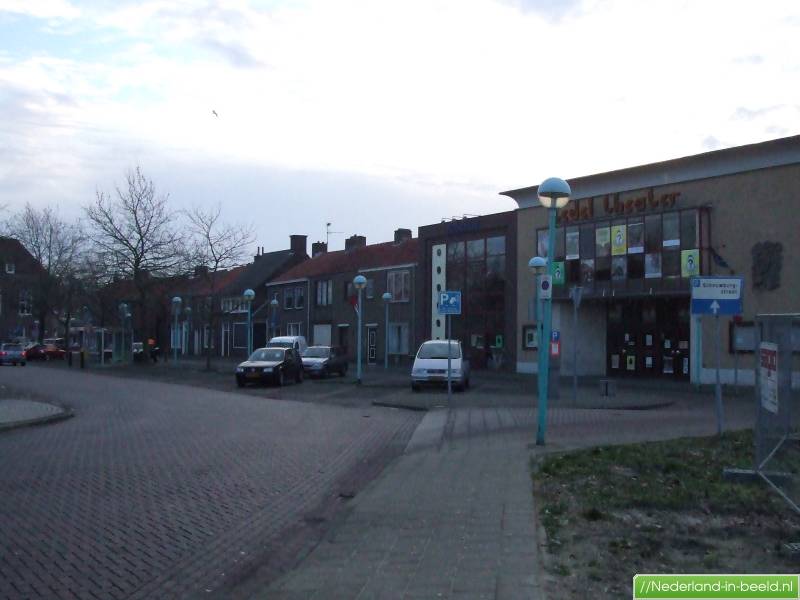 Luchtfoto's Oostburg / foto's Oostburg Nederlandinbeeld.nl