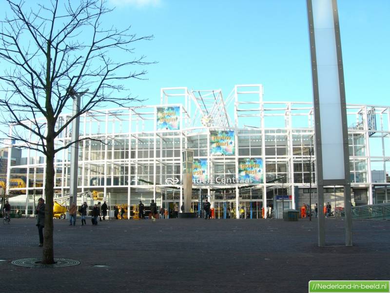 Luchtfoto's Leiden / foto's Leiden Nederlandinbeeld.nl