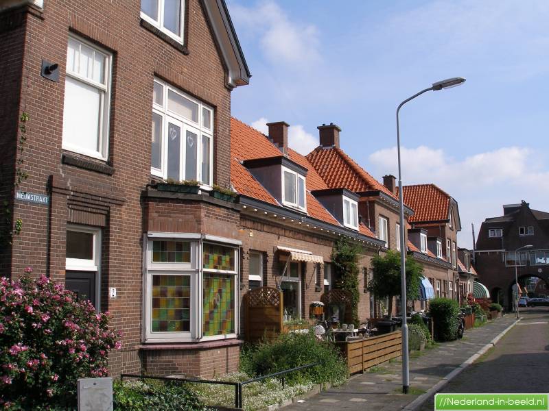 Luchtfoto's Voorburg / foto's Voorburg Nederlandinbeeld.nl