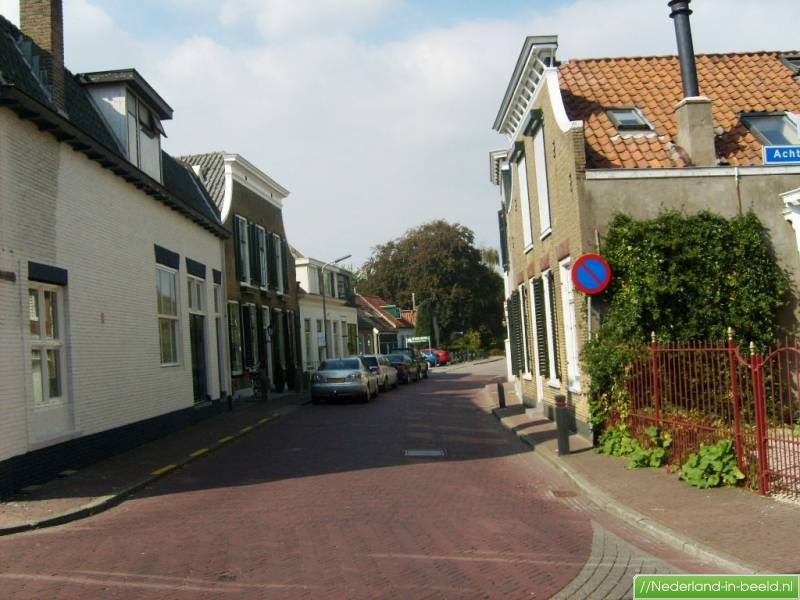 Luchtfoto's Dirksland / foto's Dirksland | Nederland-in-beeld.nl